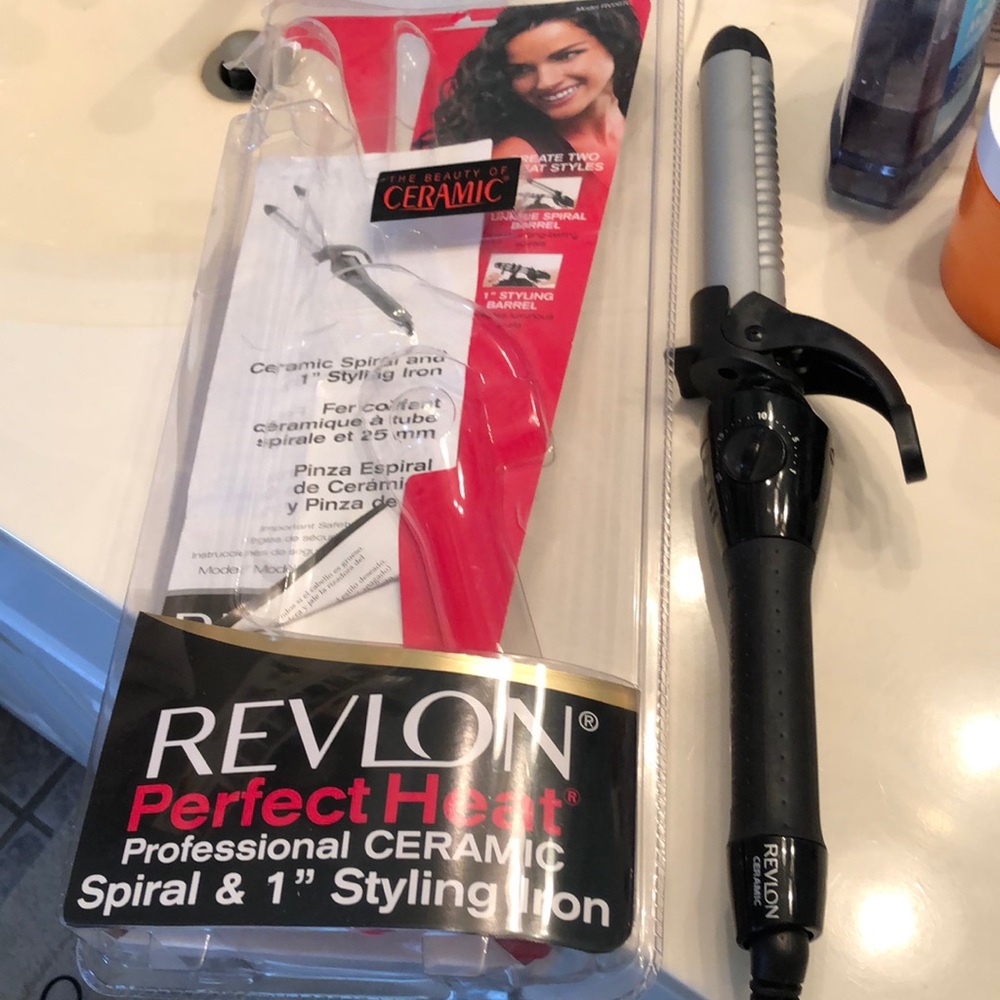 Revlon ceramic curling iron